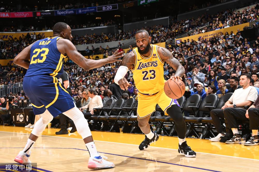 防守稳健 防守稳健