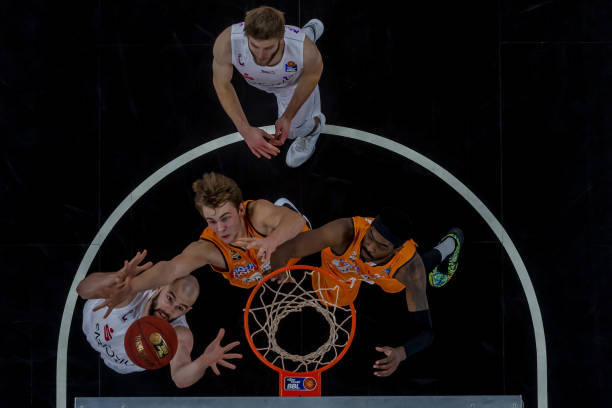 小组第一晋级16强！中国女排3-0击败多米尼加女排 1／8决赛对阵法国